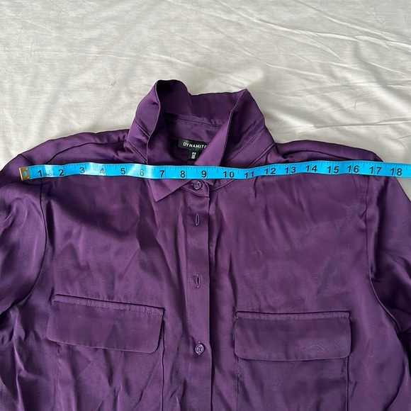 BNWT Dynamite Keane silky button down size small - Picture 5 of 7